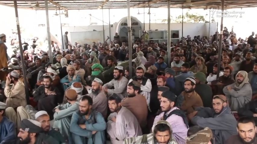 Video z věznice v Kandaháru: Tálibán sem zavírá ty, kdo se potřebují léčit